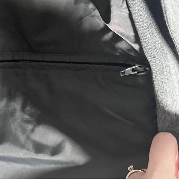 L.L. Bean Traveller Gray 3 Button Blazer Jacket Women's 8 - Picture 6 of 7